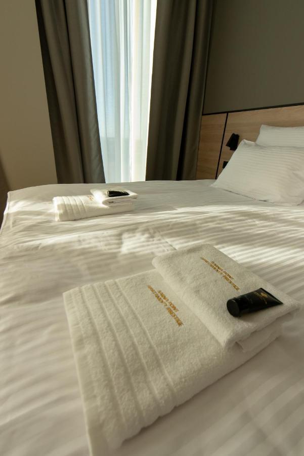 Sarnia Point Apartamenty Prestige 弗罗茨瓦夫 外观 照片
